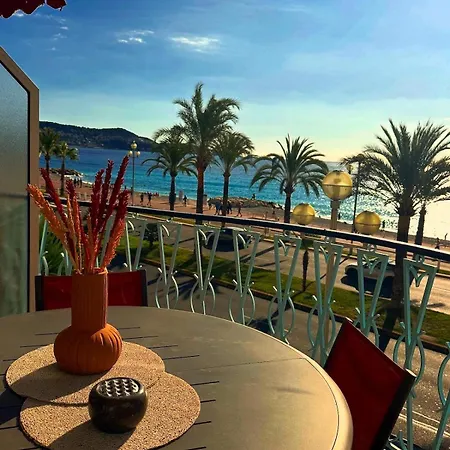 La Promenade Des 公寓